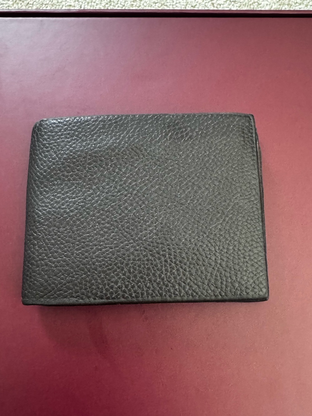 Men's Classic Brown Bifold Wallet
